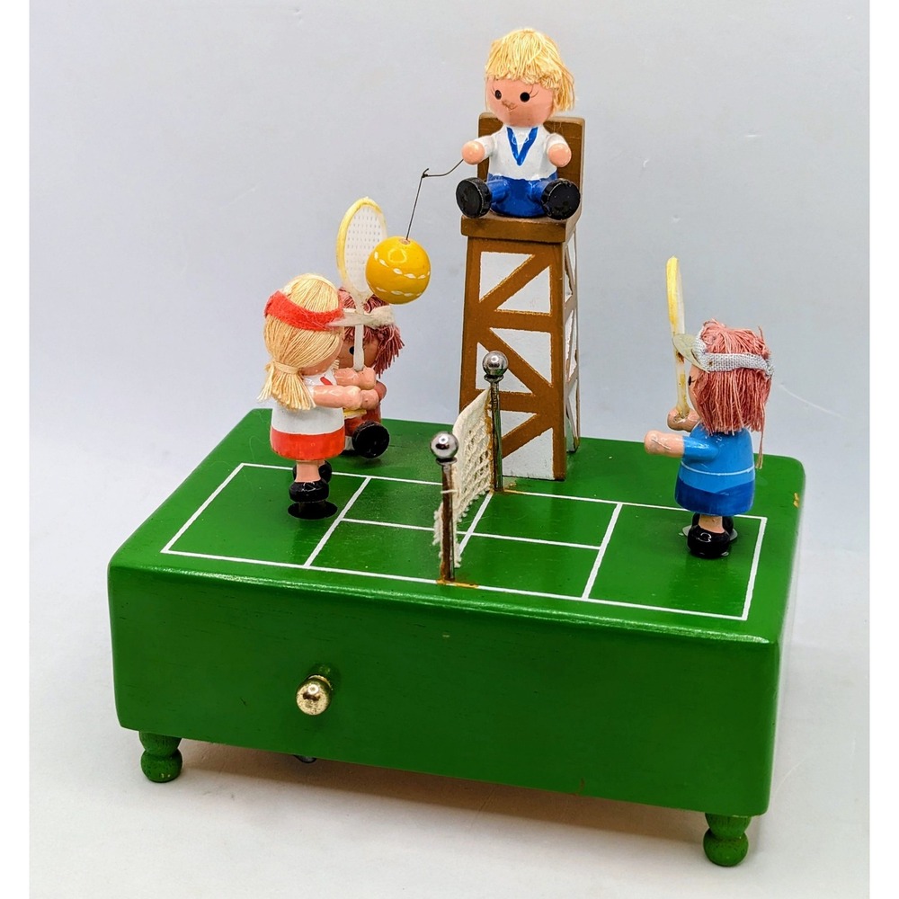 1982 Enesco Handcrafted Music Box Tennis In The Good Old Summer Time